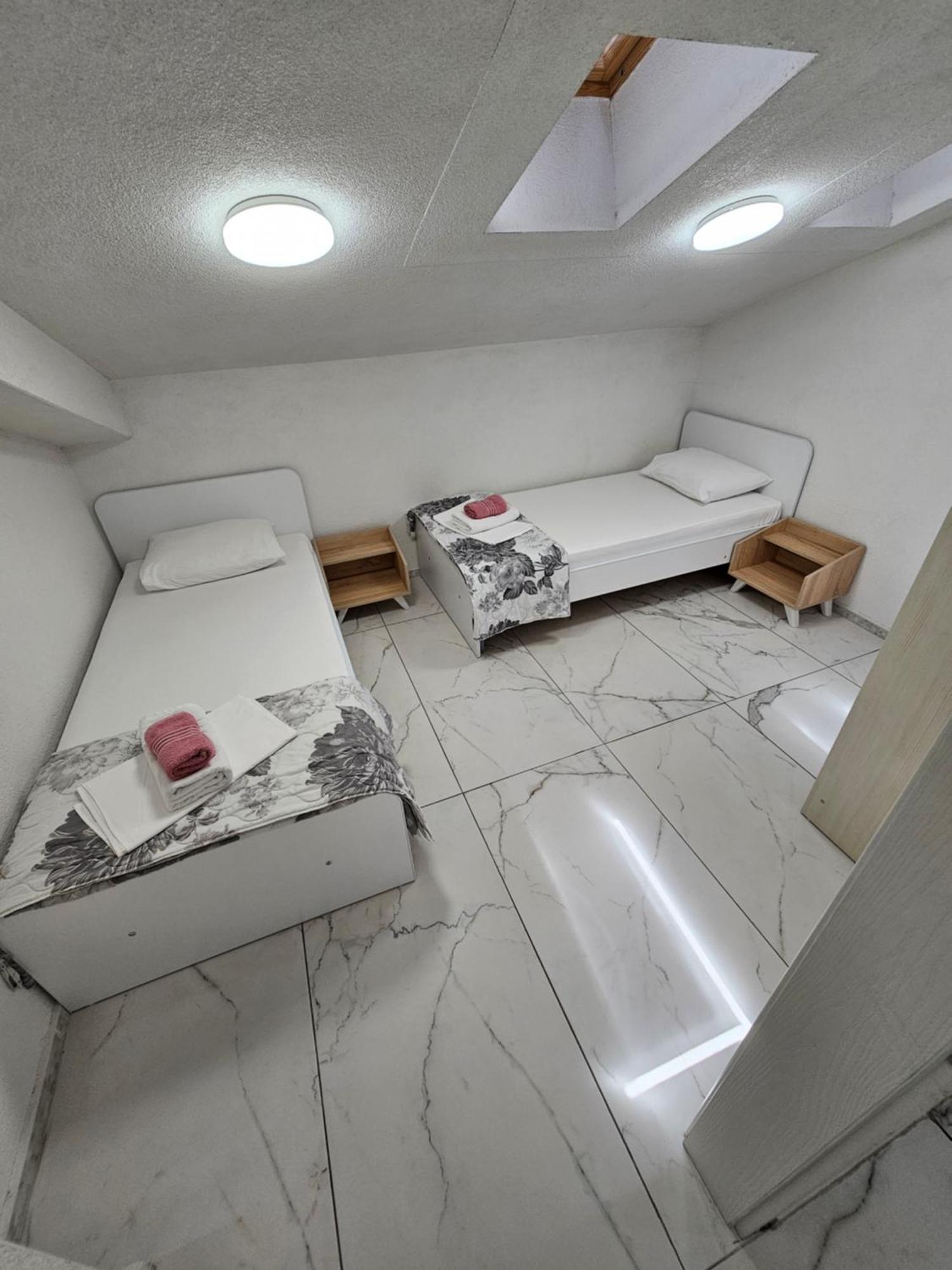 Xxl Apartments City Centar Bitola Buitenkant foto