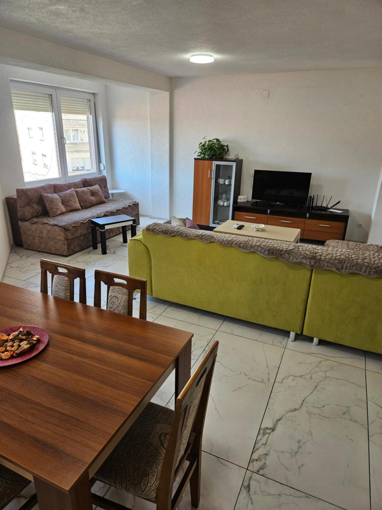 Xxl Apartments City Centar Bitola Buitenkant foto